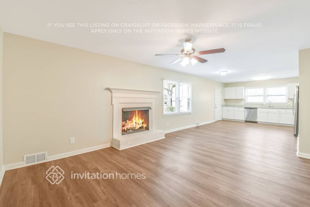 3332 Bonneville Dr - Photo 7 of 29