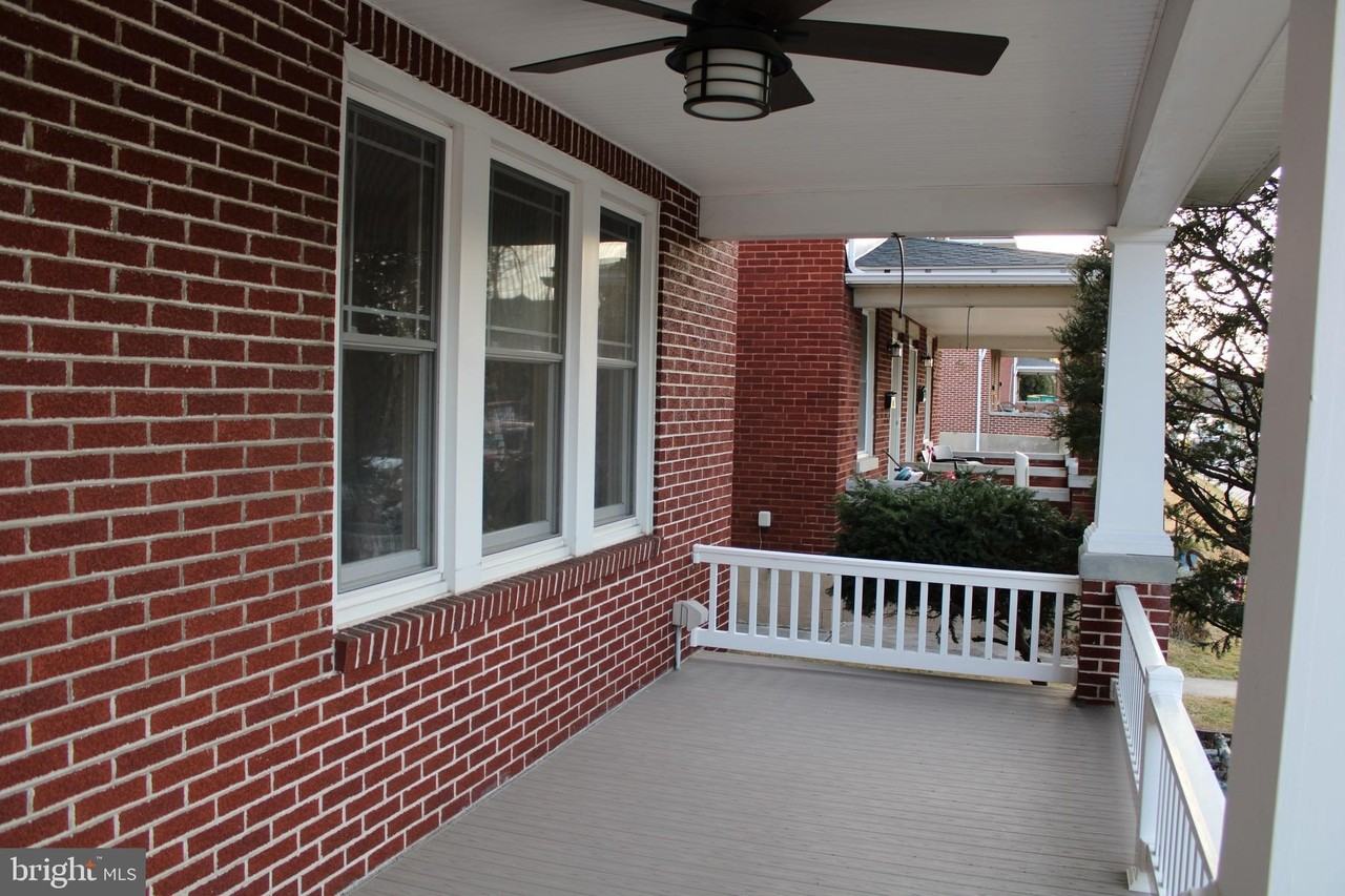 146 W Granada Ave - Photo 2 of 42