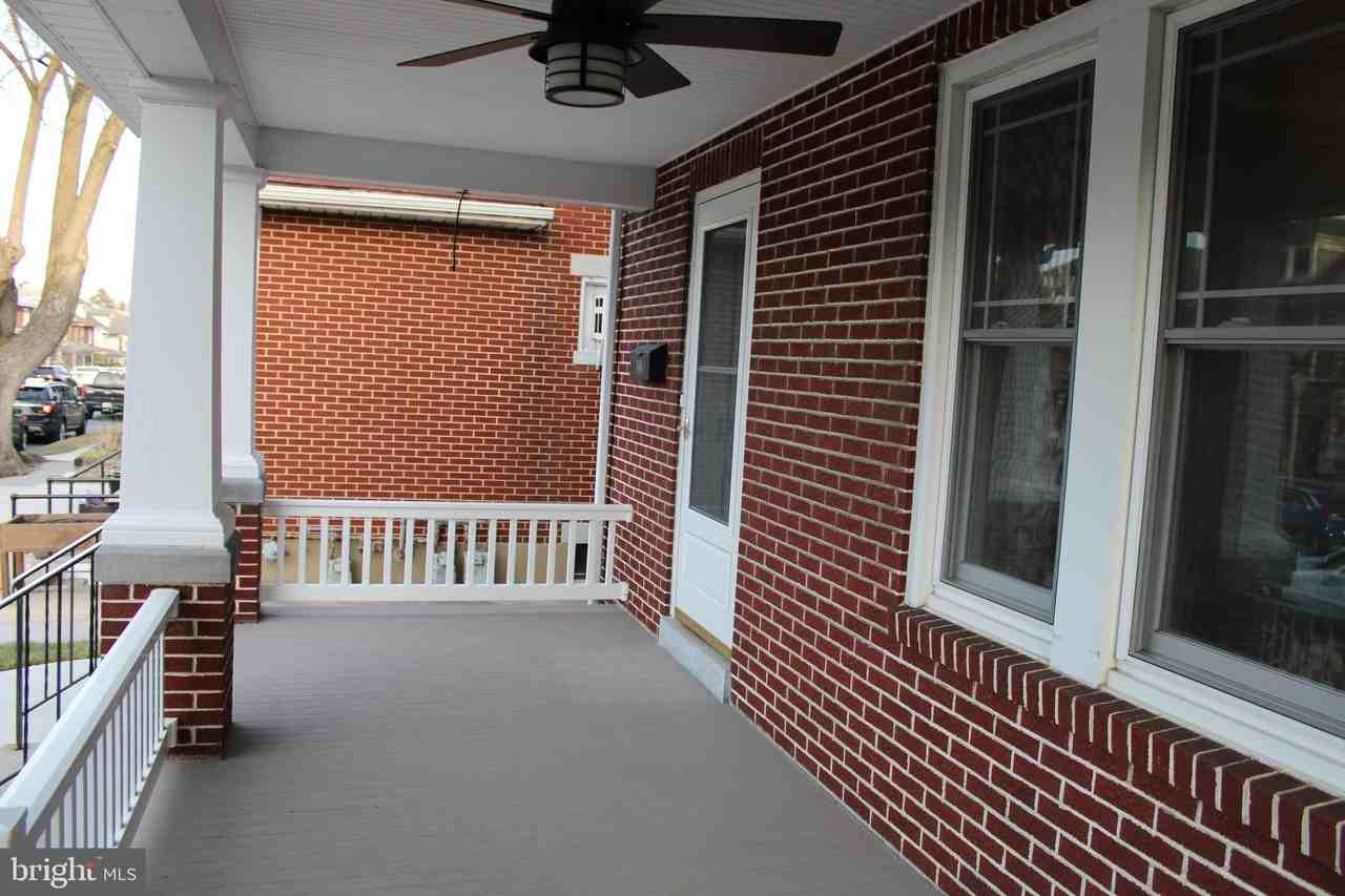 146 W Granada Ave - Photo 3 of 42