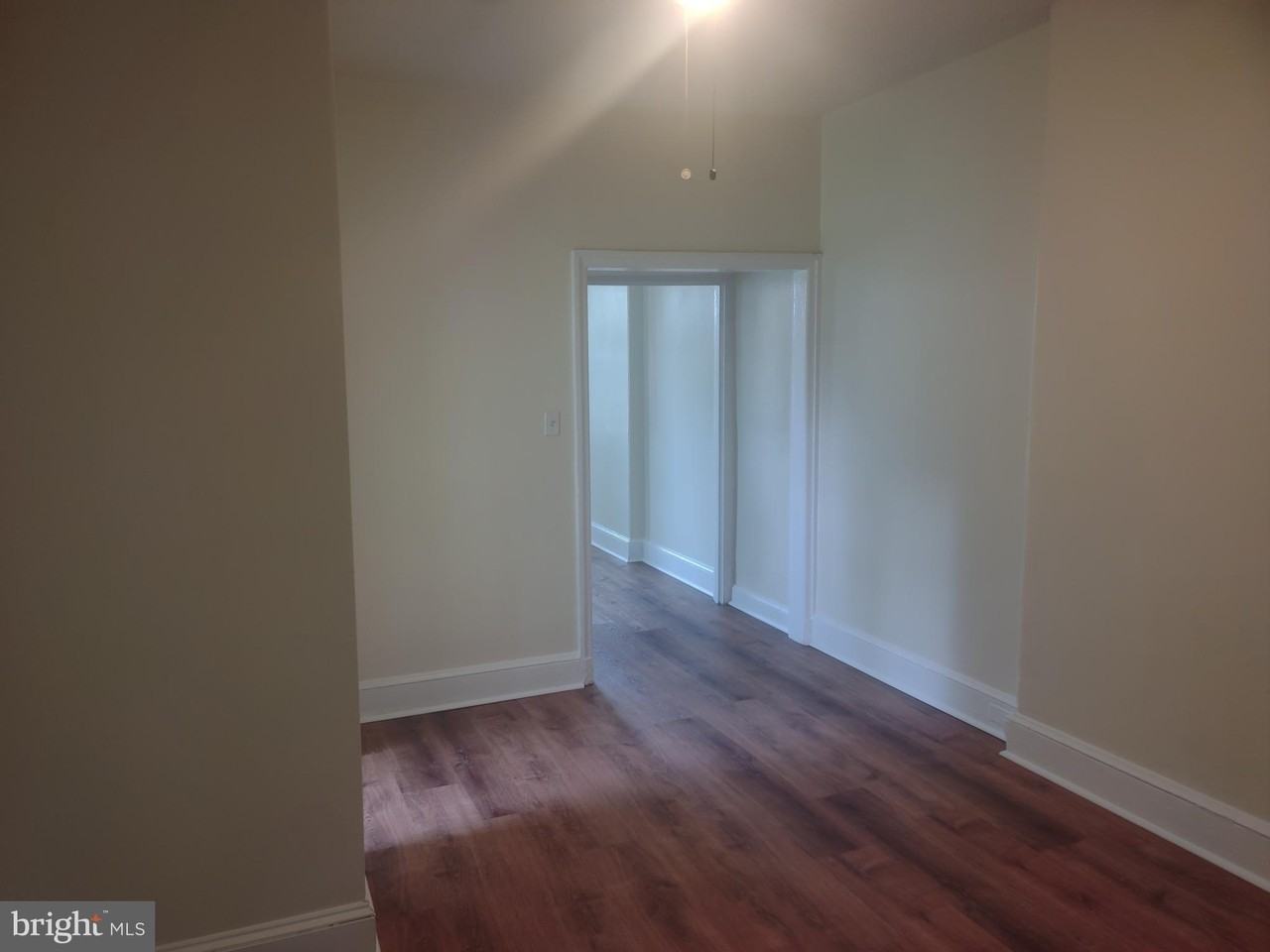 215 Vernon St - Photo 4 of 14