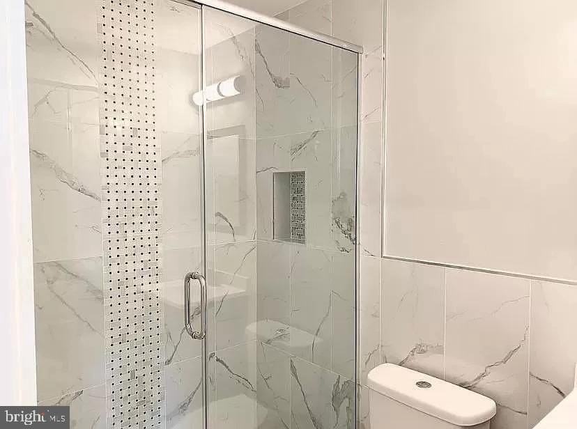 2425 Frankford Ave Apt 3 #3 - Photo 7 of 17