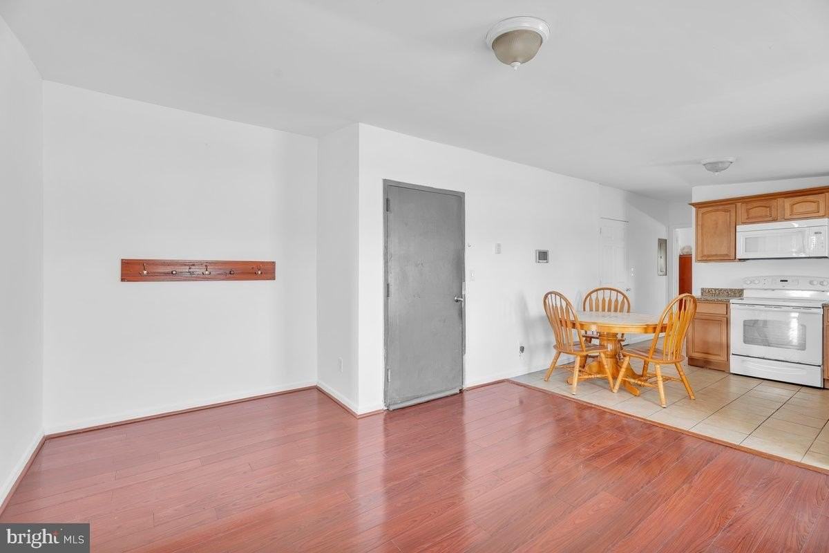 3151 Richmond St Unit Fl #FL3 - Photo 7 of 22