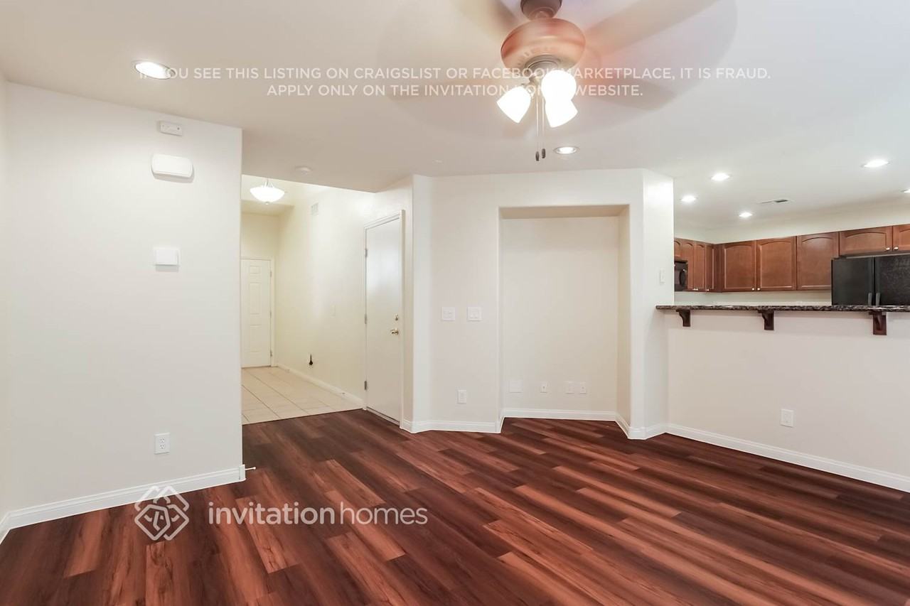 10631 Gibbous Moon Dr - Photo 4 of 15