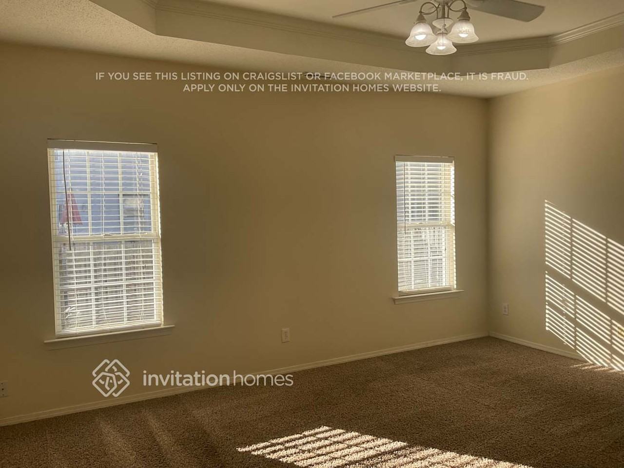 5512 Alafia Ct - Photo 5 of 13