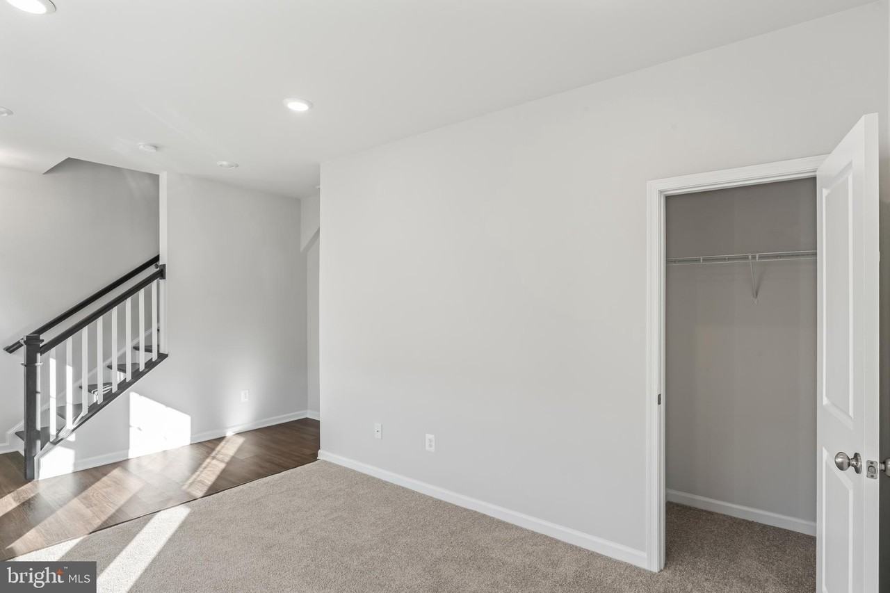 9334 Barnes Loop - Photo 5 of 50