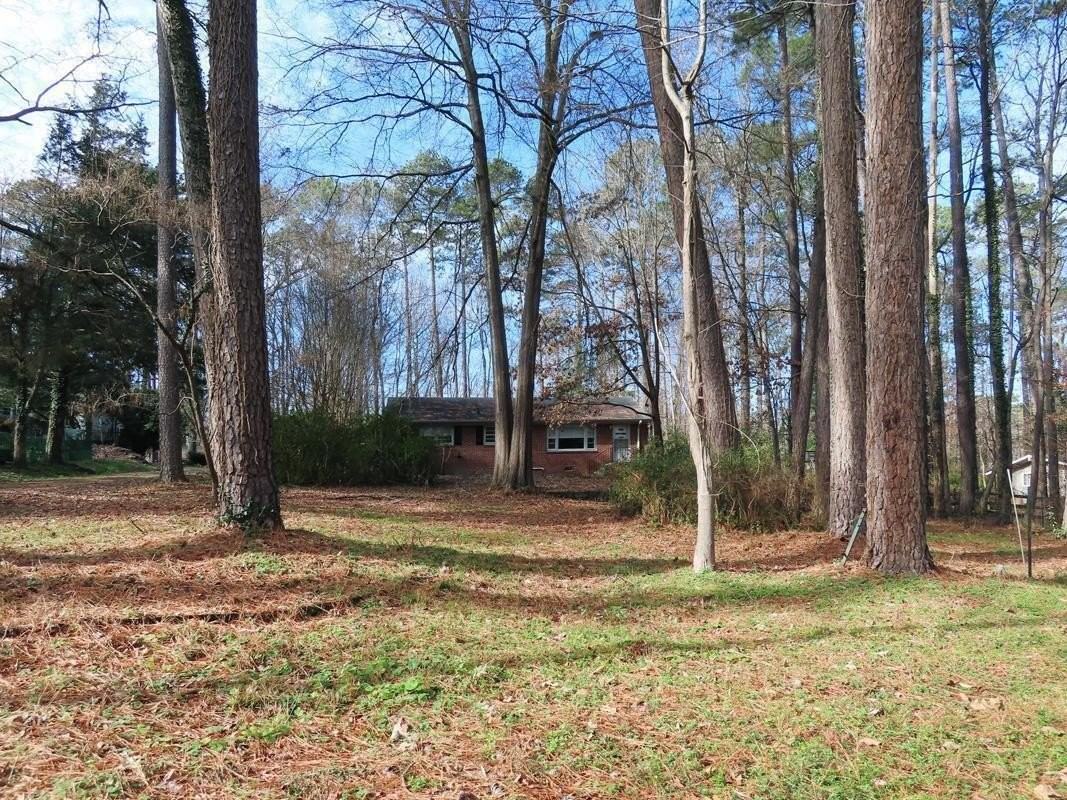 29 N Circle Dr - Photo 2 of 21