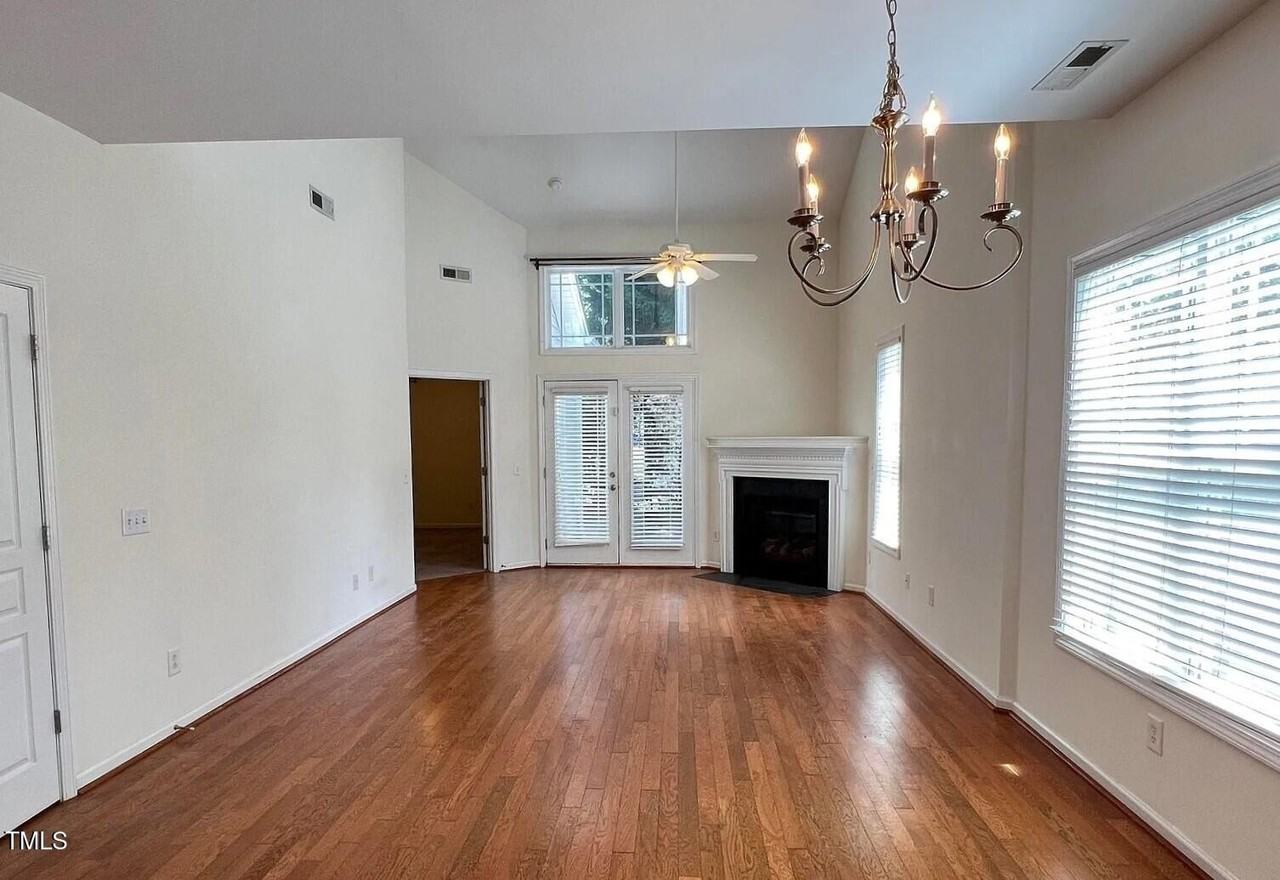 2547 Asher View Ct - Photo 3 of 19