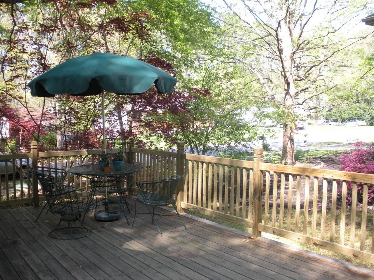 805 Castalia Dr - Photo 6 of 9