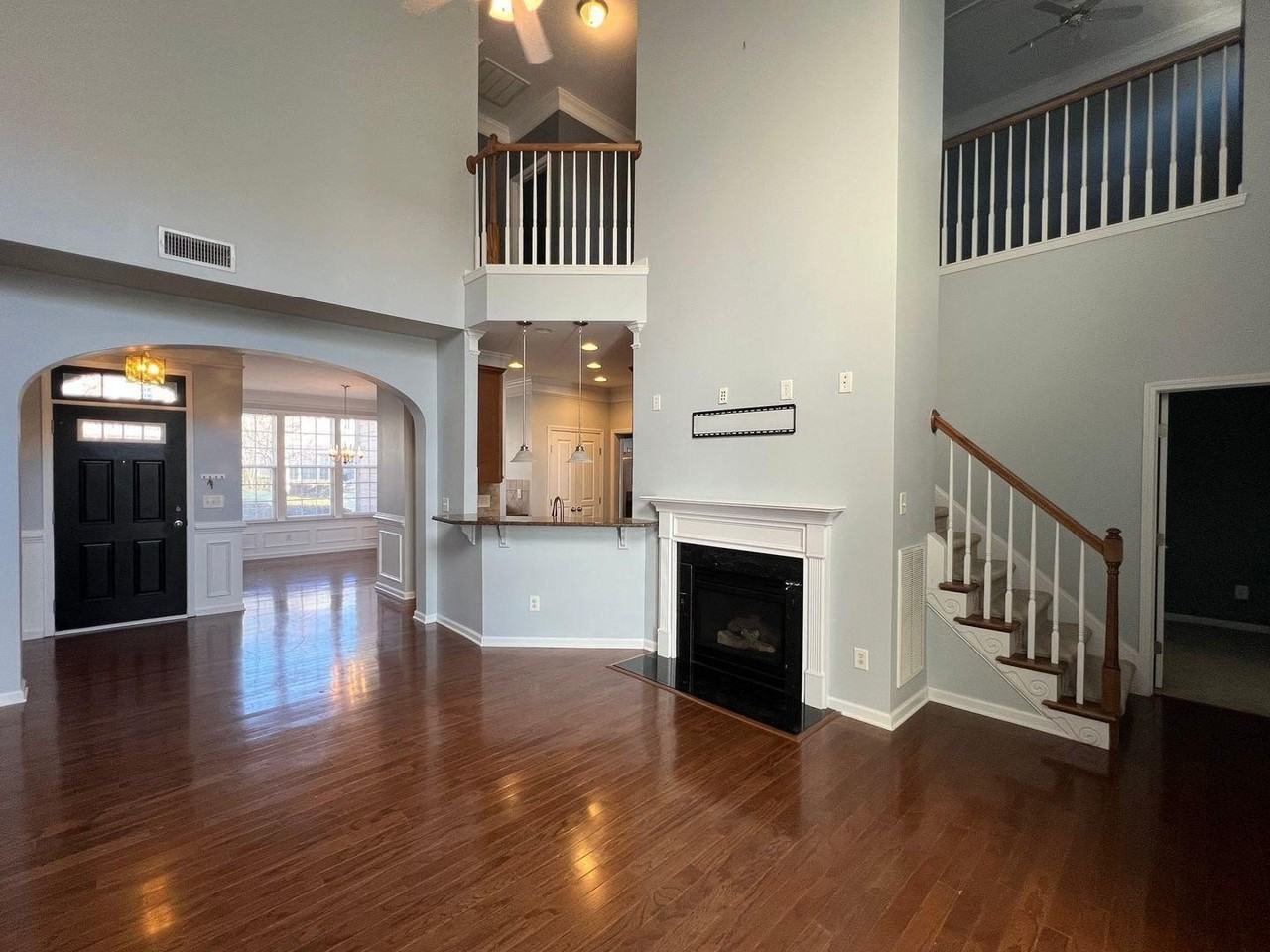 10117 Falls Meadow Ct - Photo 7 of 34