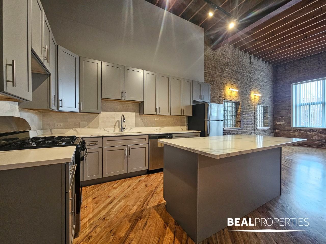 2320 North Damen Avenue #2A - Photo 7 of 20