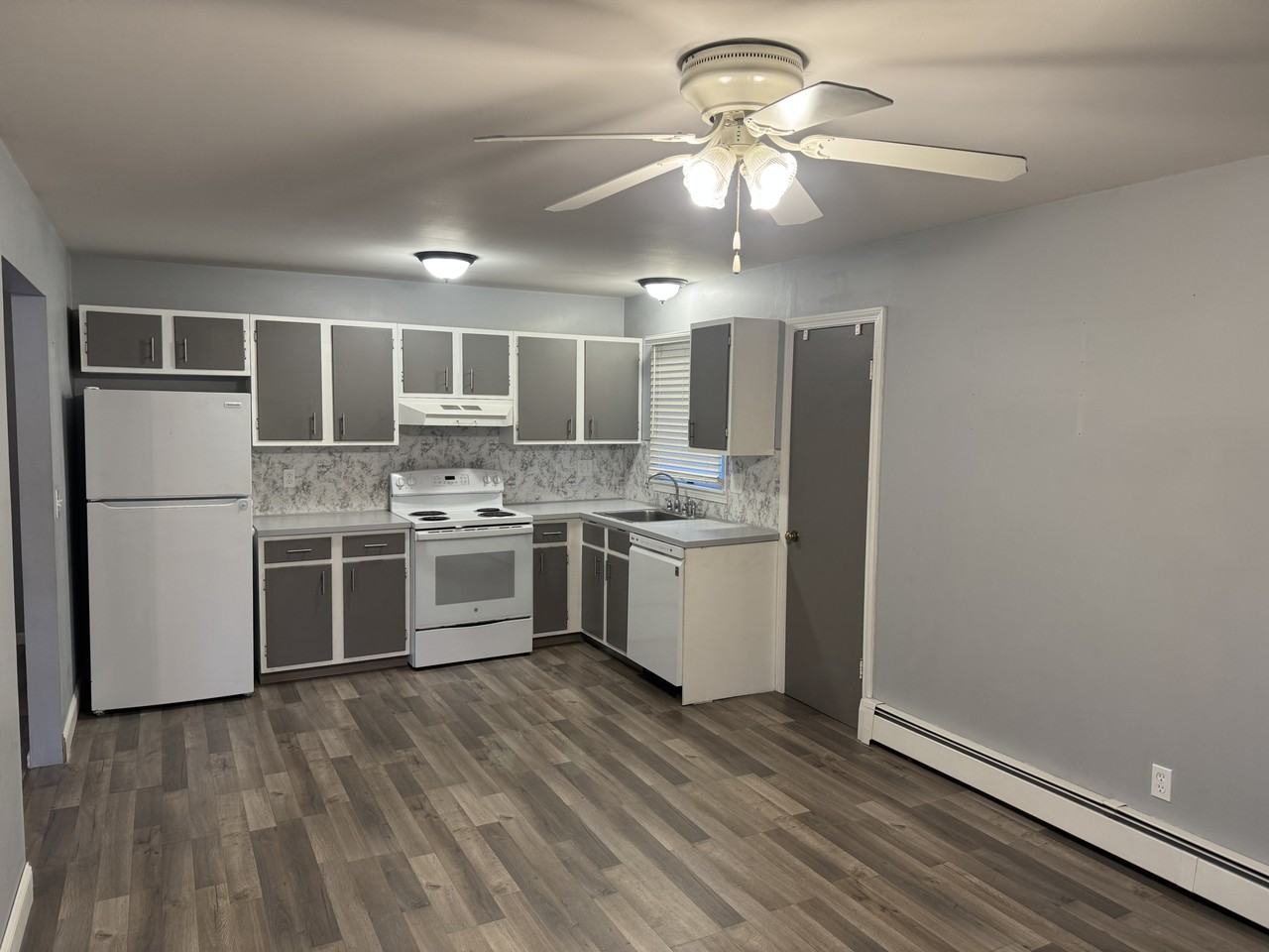 38 5th St #38 - Photo 2 of 9