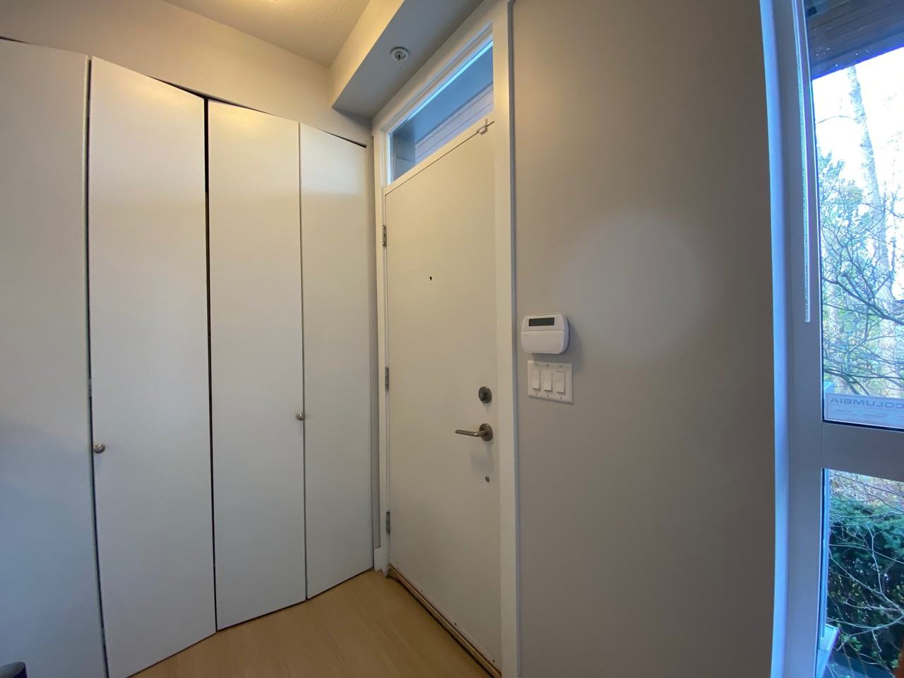 735 15th Street West #205 - Photo 4 of 28