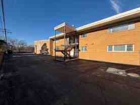 10 Garden Dr Unit 8 - Photo 1 of 1