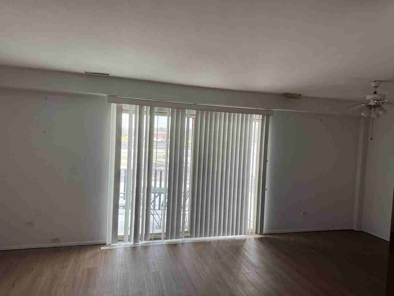 1471 N Winslowe Dr - Photo 3 of 12