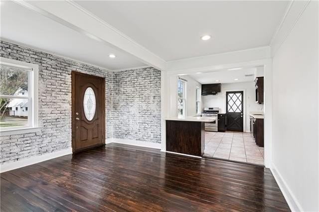 75 Oaklawn Dr - Photo 3 of 24