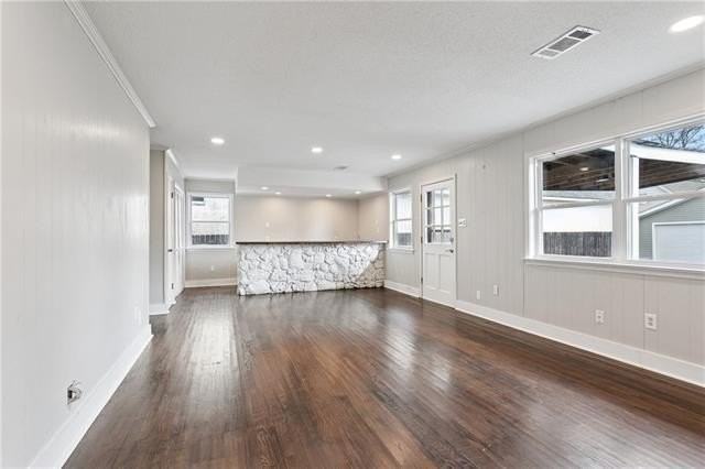 75 Oaklawn Dr - Photo 7 of 24