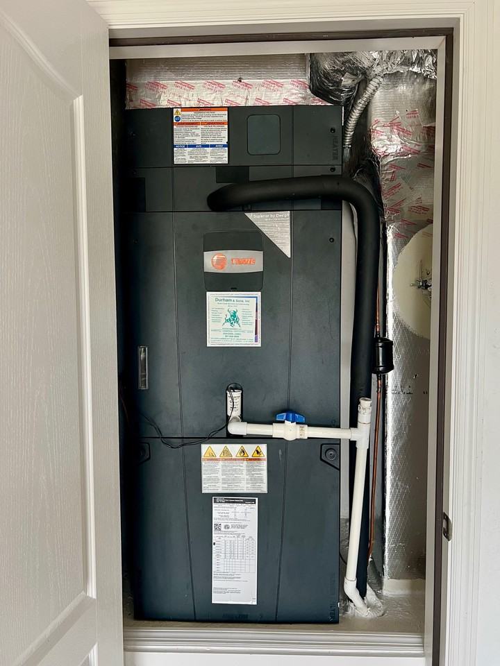 3140 Constellation Dr - Photo 5 of 25