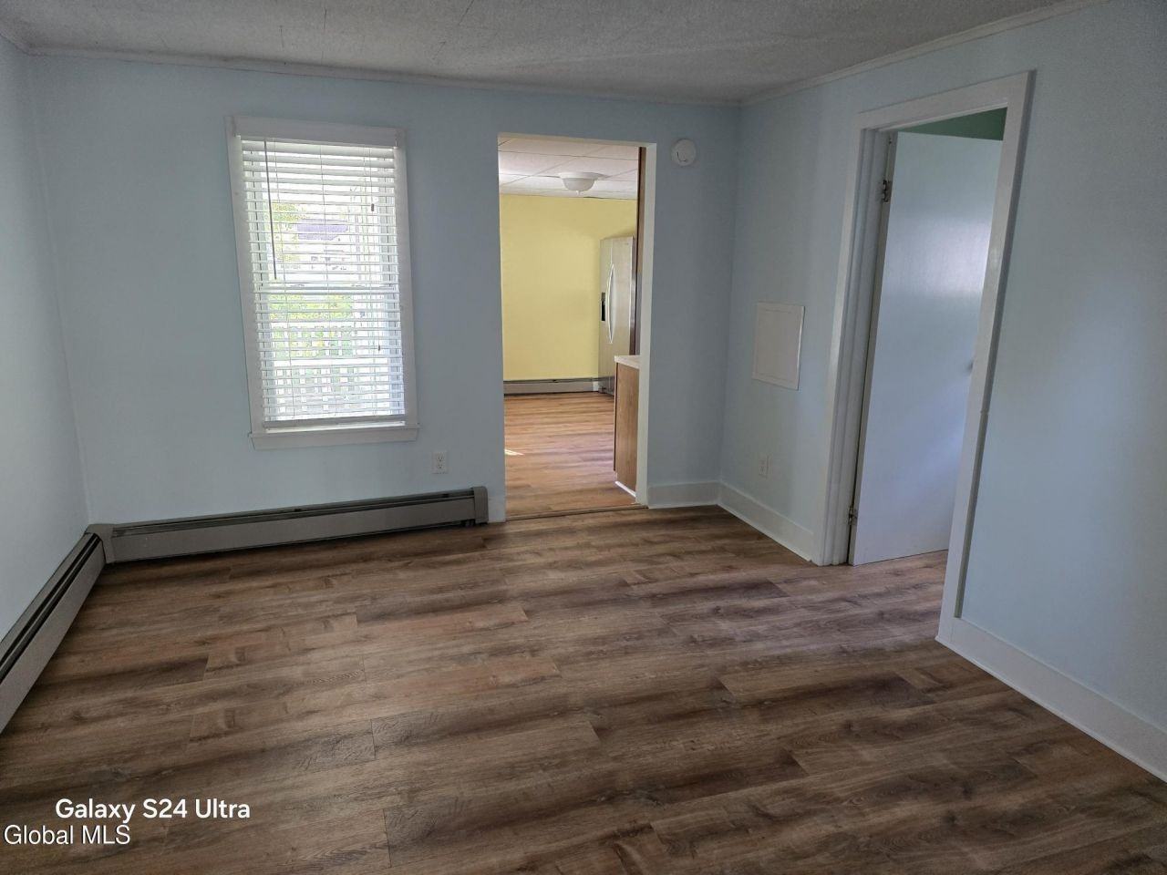 70 Oak St - Photo 3 of 15