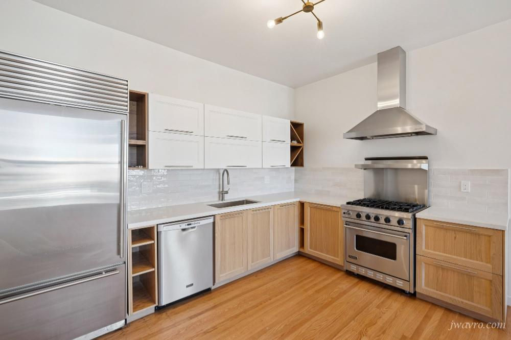 Castro & States Street - Photo 2 of 32