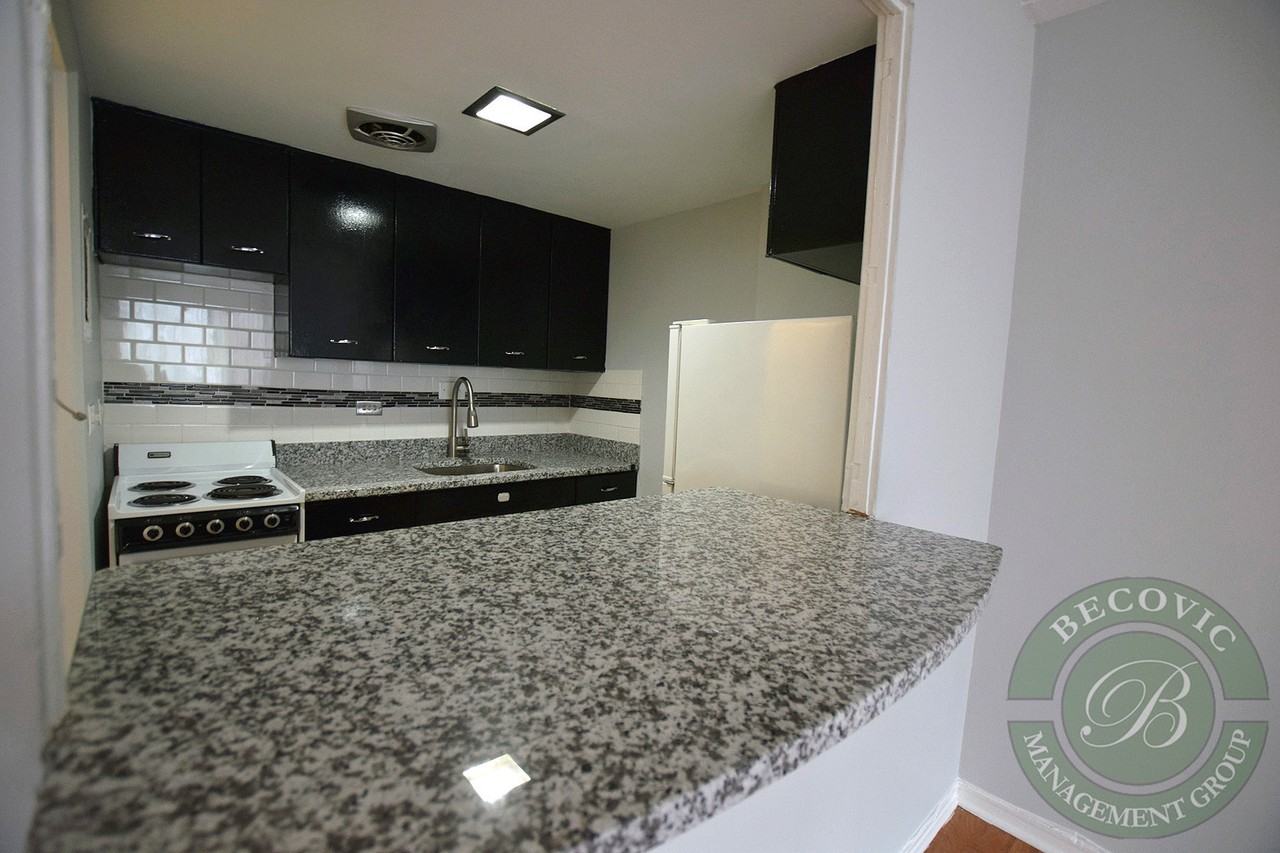 The Kenmore Place - Photo 5 of 29