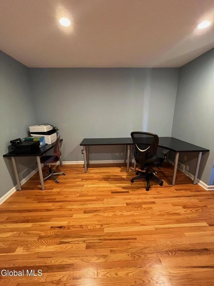 14 Mallard Dr - Photo 7 of 16