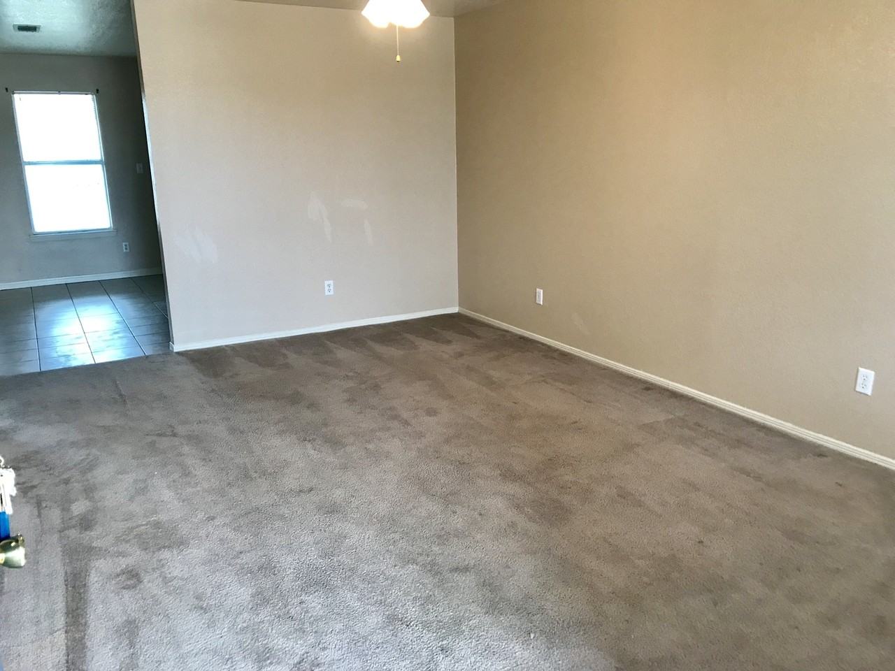 2220 Misty Dr - Photo 2 of 8