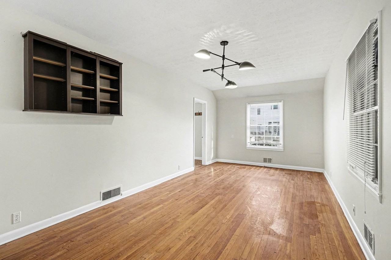 1944 Ridgewood Dr Ne - Photo 6 of 18