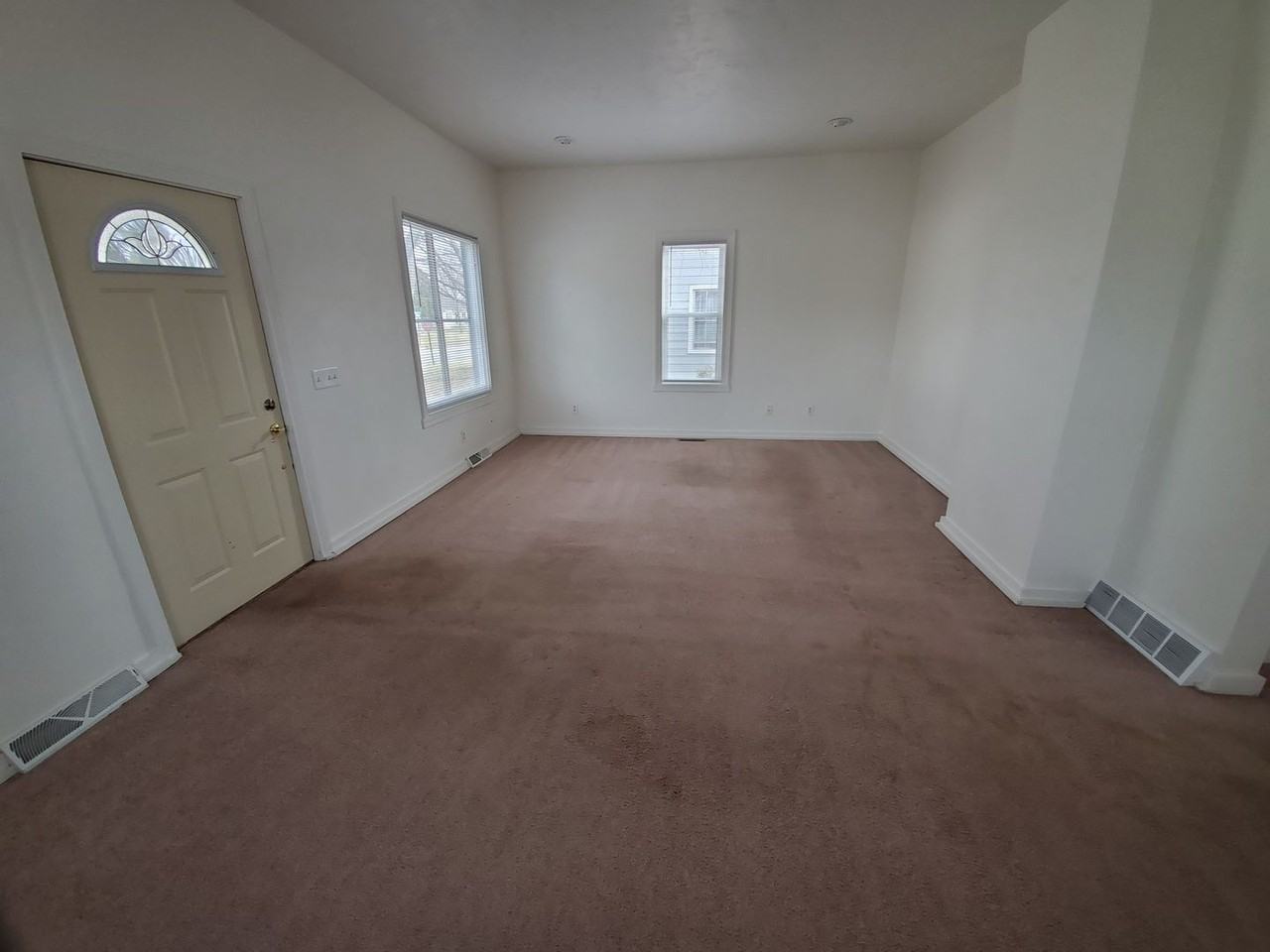 206 Wright Ave - Photo 5 of 11