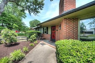 7394 Stuart Dr - Photo 1 of 1