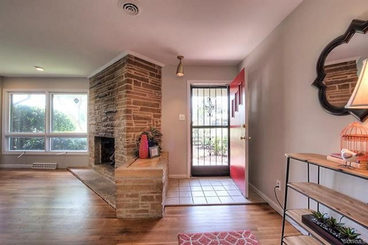 7394 Stuart Dr - Photo 3 of 28