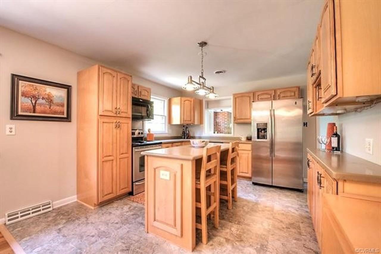 7394 Stuart Dr - Photo 6 of 28