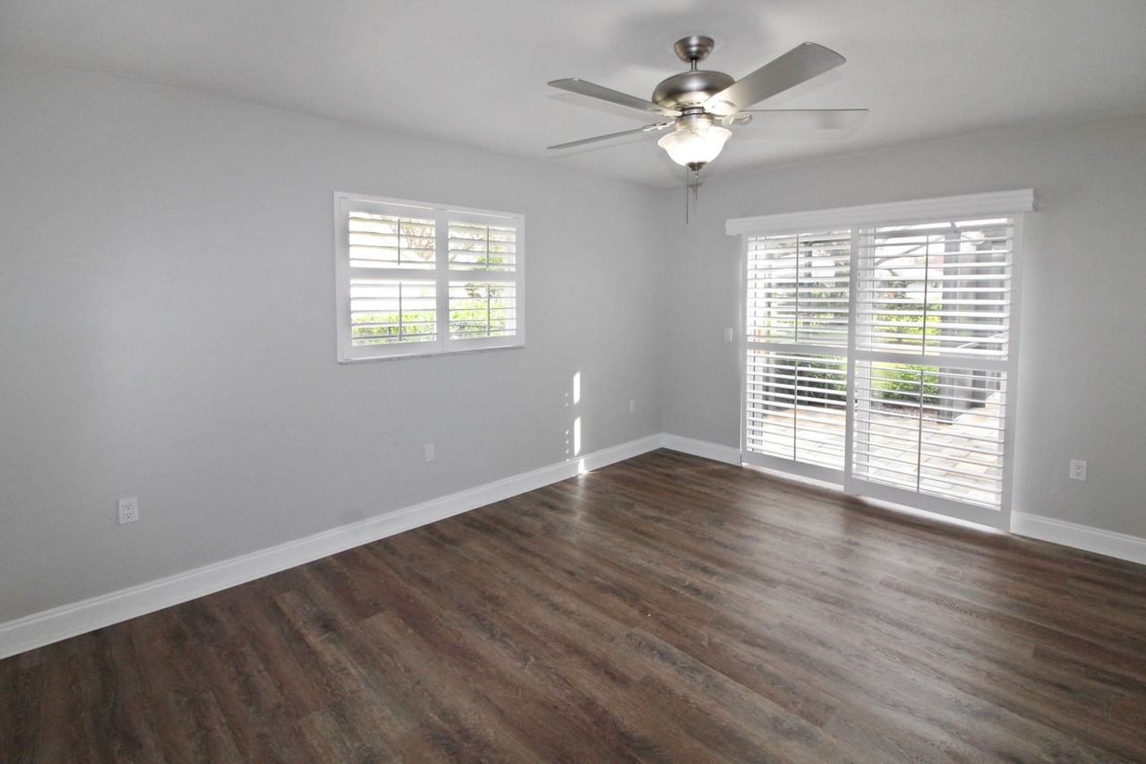 225 Woodingham Ln - Photo 6 of 22