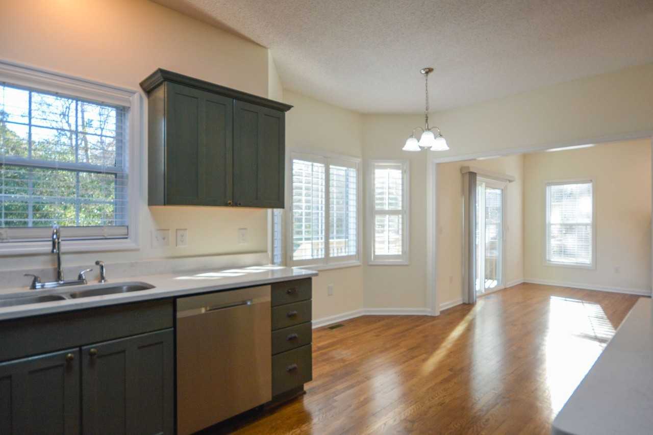 411 Celtic Ash St - Photo 4 of 24