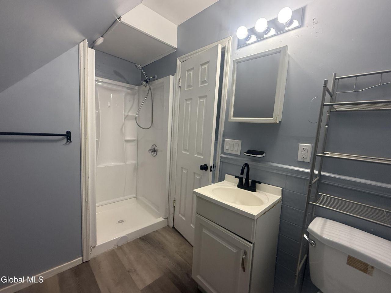 1125 Cutler St - Photo 7 of 7