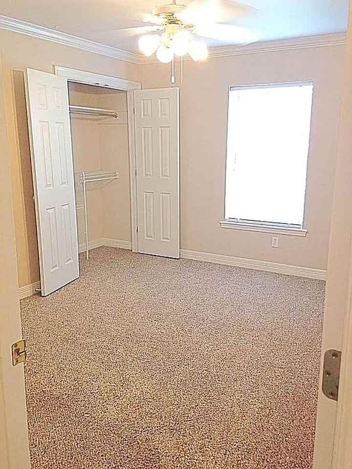 6011 Jason St - Photo 7 of 9