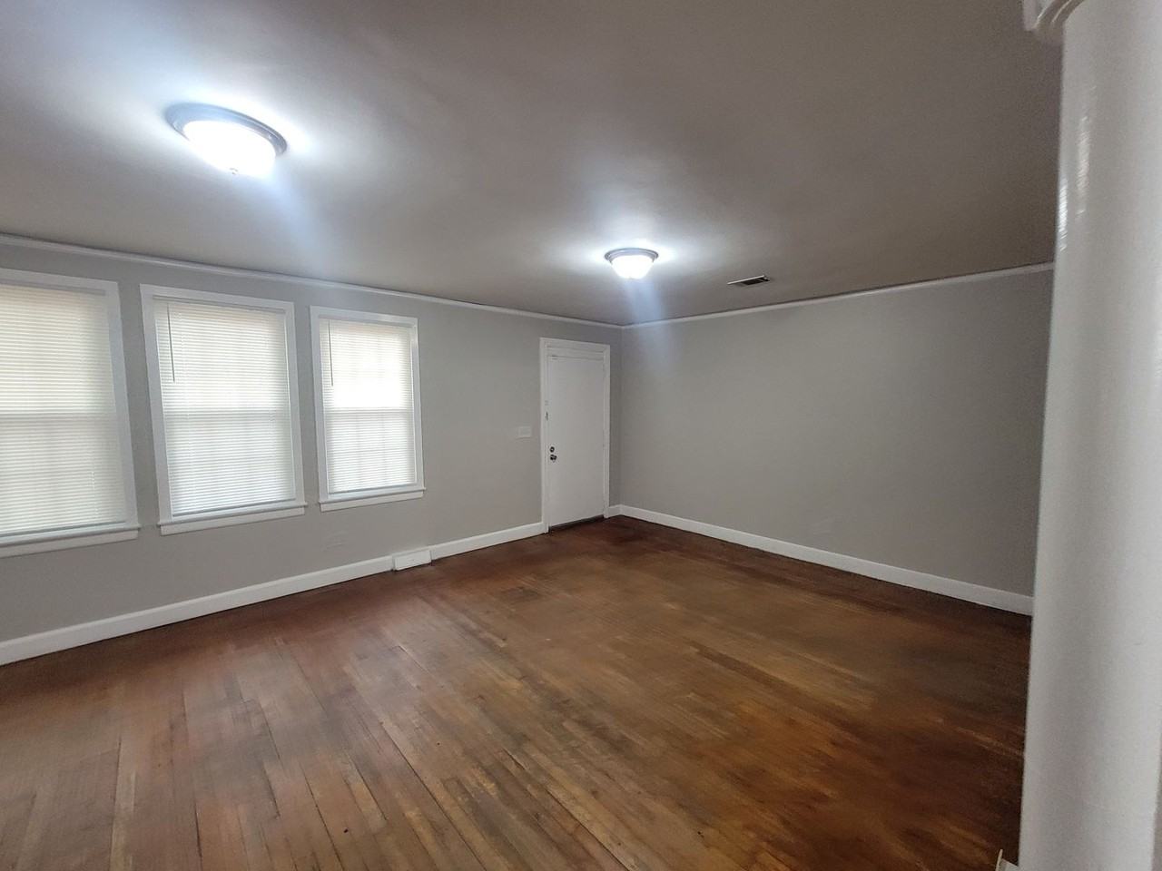 295 Milledge Rd - Photo 4 of 20