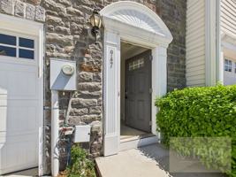 featured image of 947 Brechin Ln