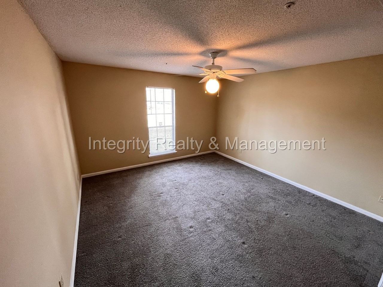 1792 Creek Bank Dr - Photo 6 of 17