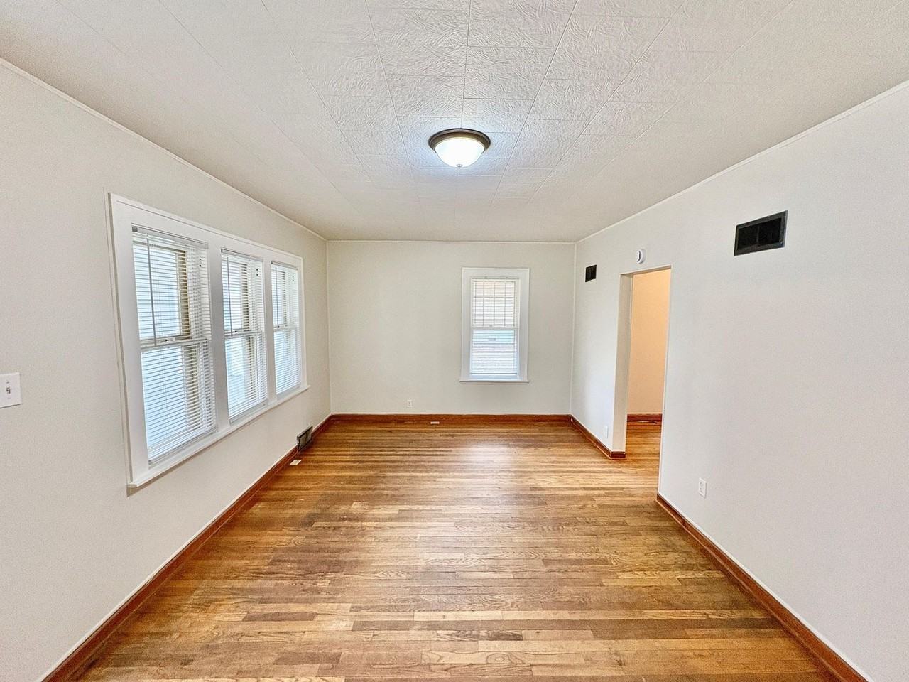 1417 Medora St - Photo 3 of 15