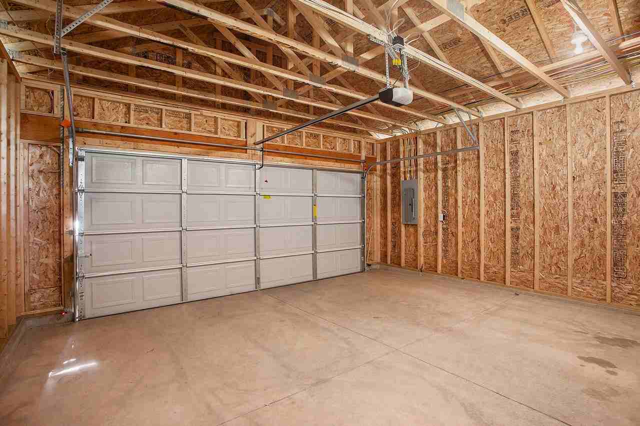 291 Hidden Meadows Dr - Photo 4 of 22