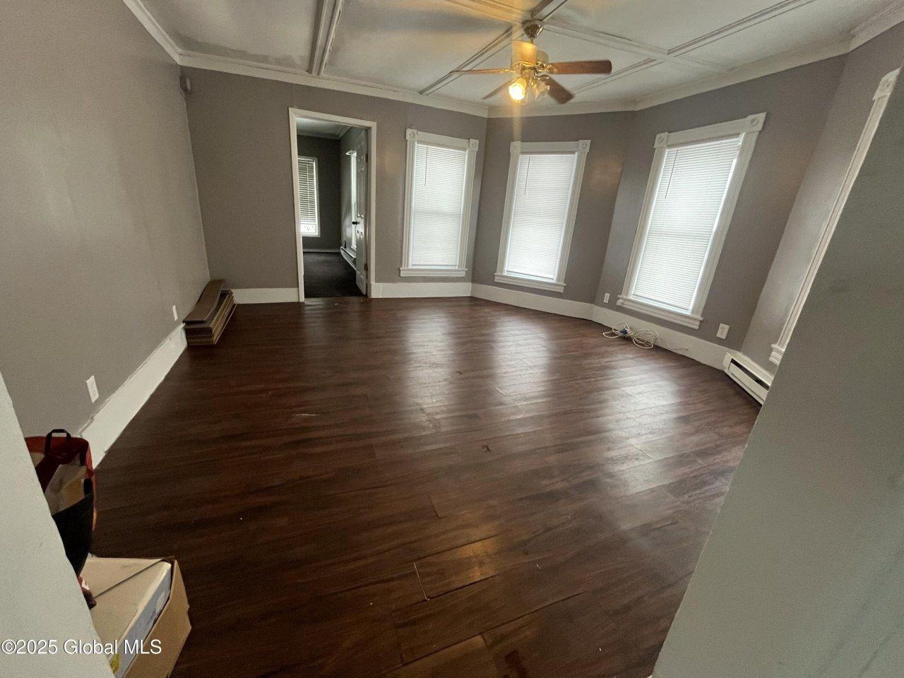 520 N Market St - Photo 5 of 14