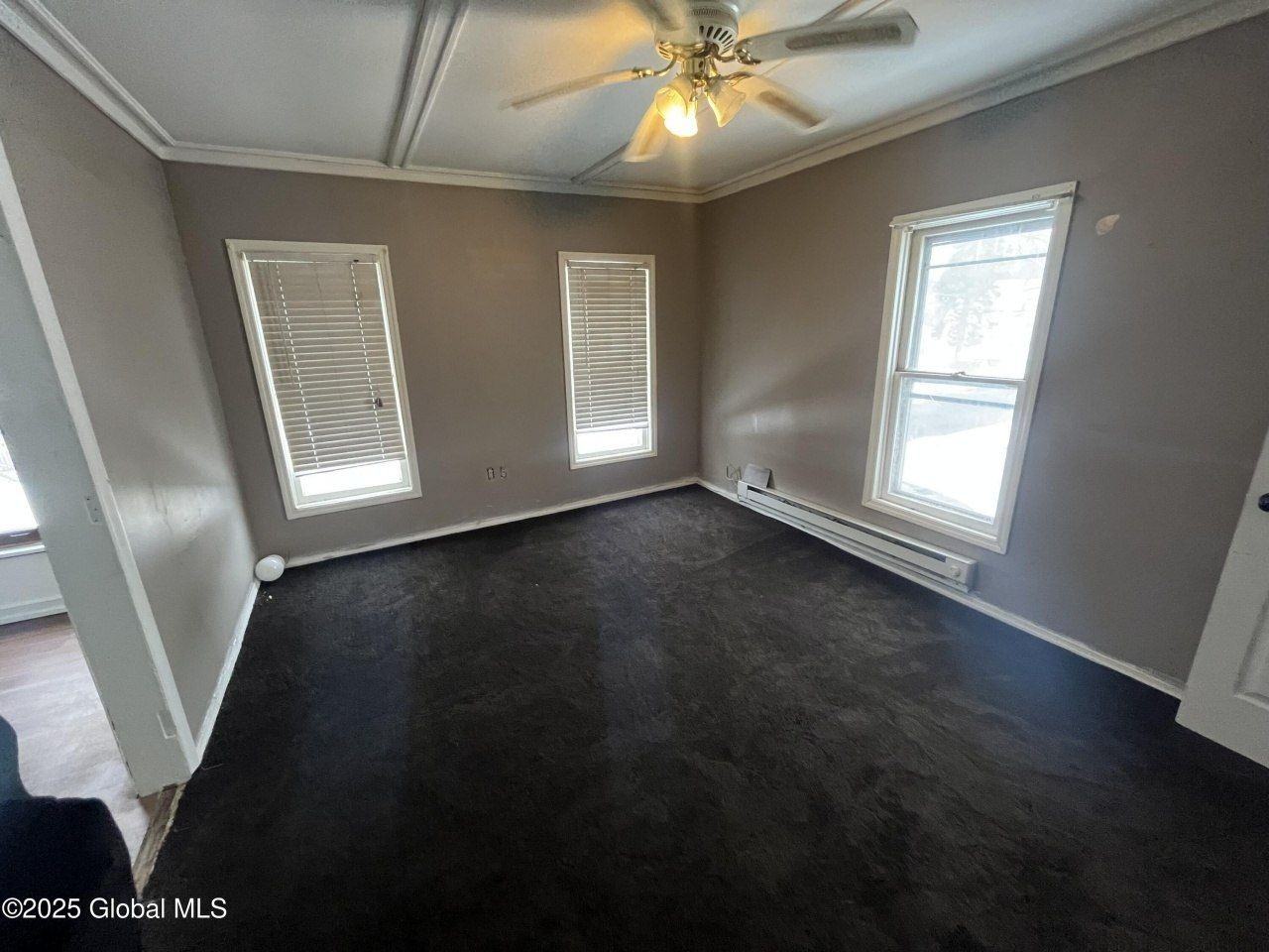 520 N Market St - Photo 6 of 14