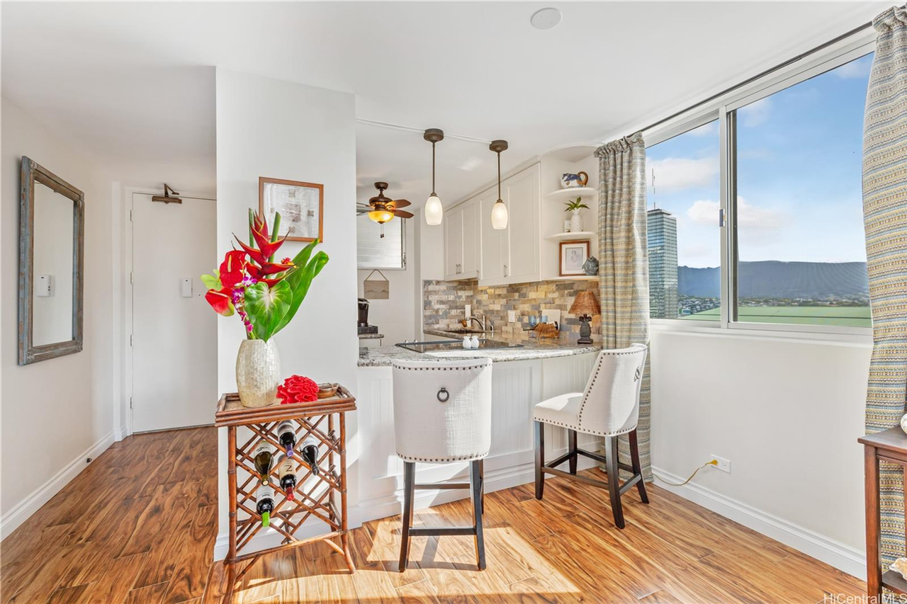 1848 Kahakai Dr #1801 - Photo 4 of 26