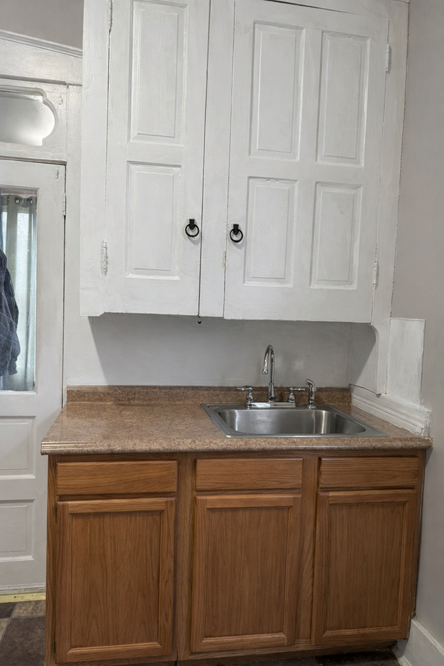 148 E Main St - Photo 4 of 20