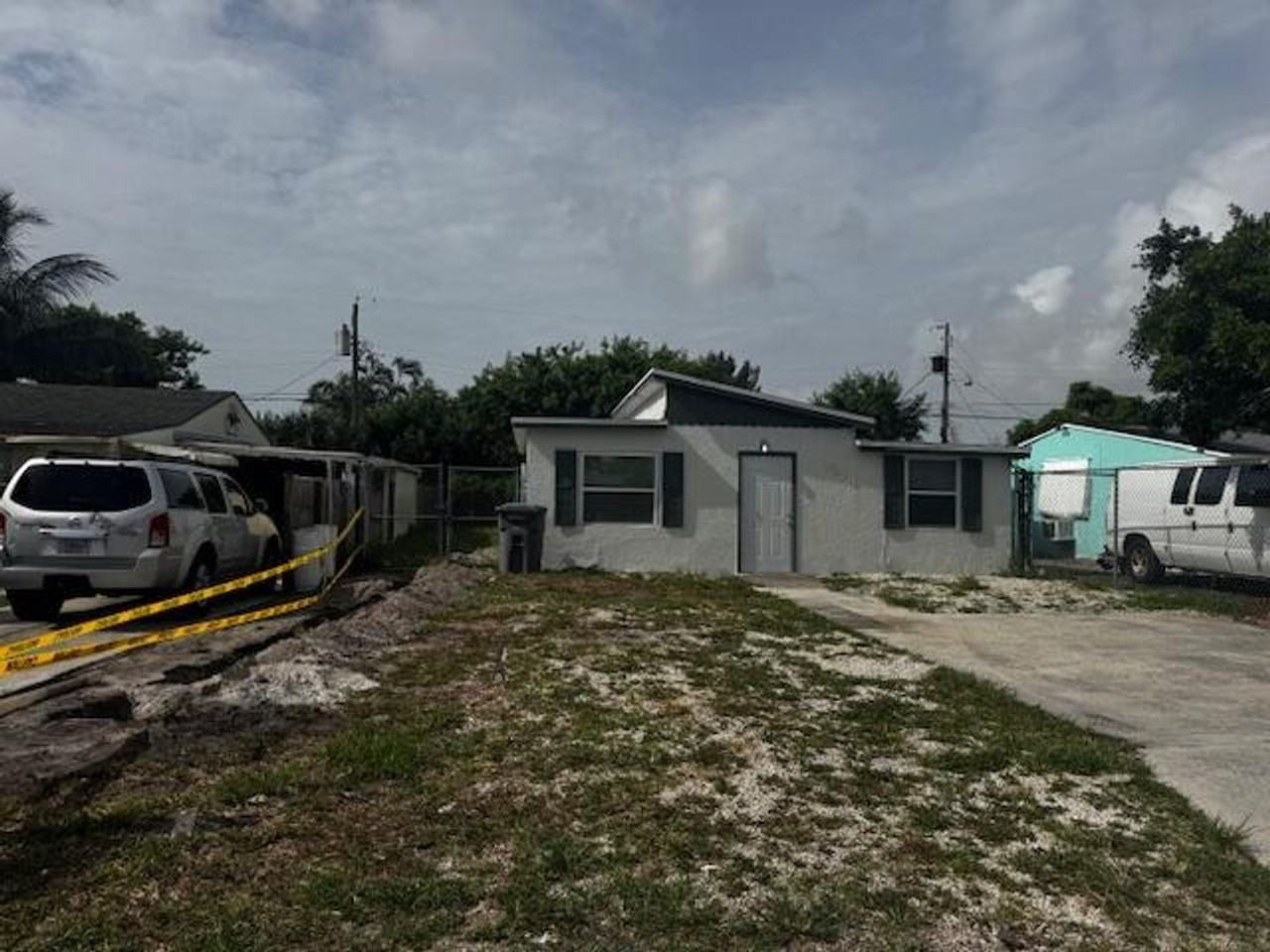 1214 Highview Rd - Photo 3 of 20