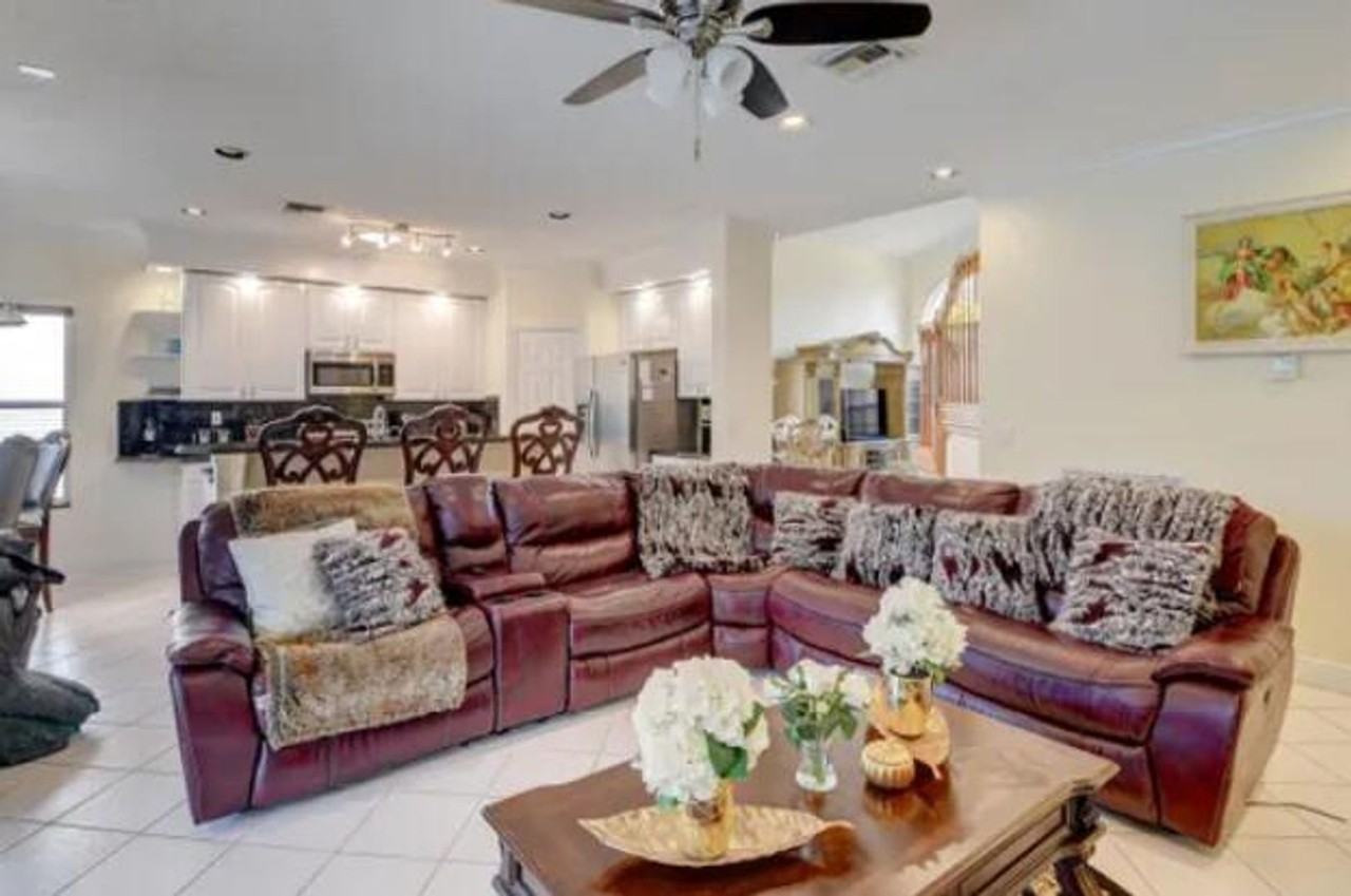 10885 La Salinas Cir - Photo 6 of 24