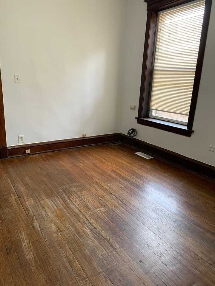 2744 N Kimball Ave - Photo 3 of 16