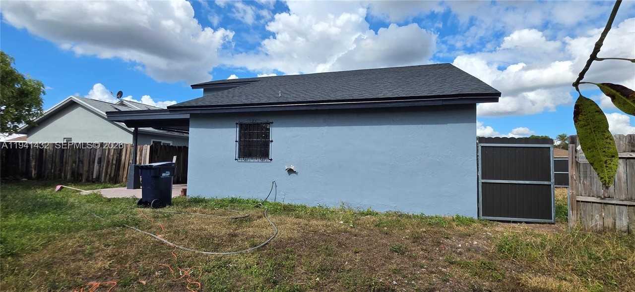 15238 Sw 58th Ter - Photo 6 of 44