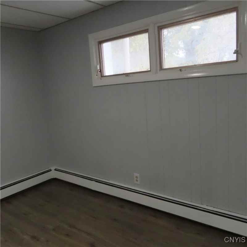 4449 E Genesee St - Photo 5 of 14