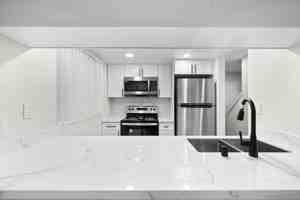 featured image of 748 N 3rd St Apt Q #Apt Q